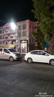 海南戶外廣告新視界 候車亭燈箱、指示路牌與電梯廣告的整合傳播策略